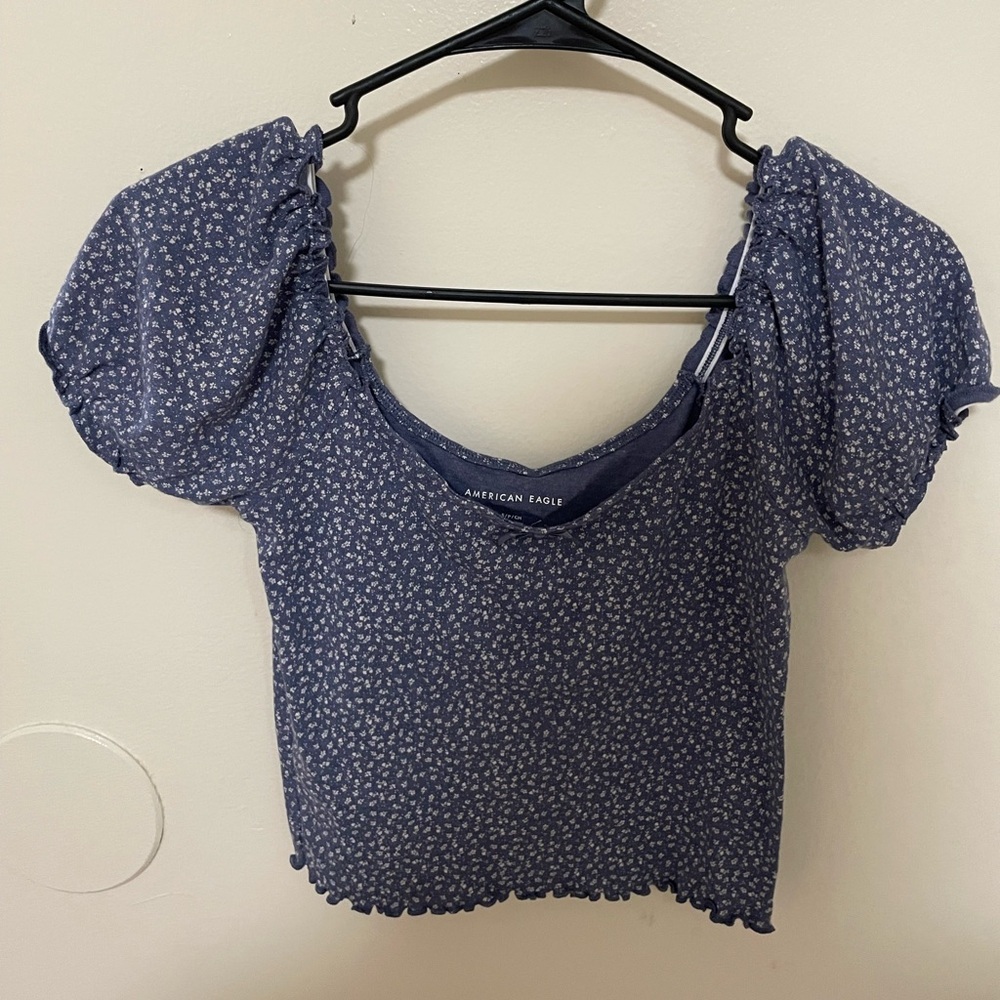 ✨American Eagle Floral Crop Top Size S